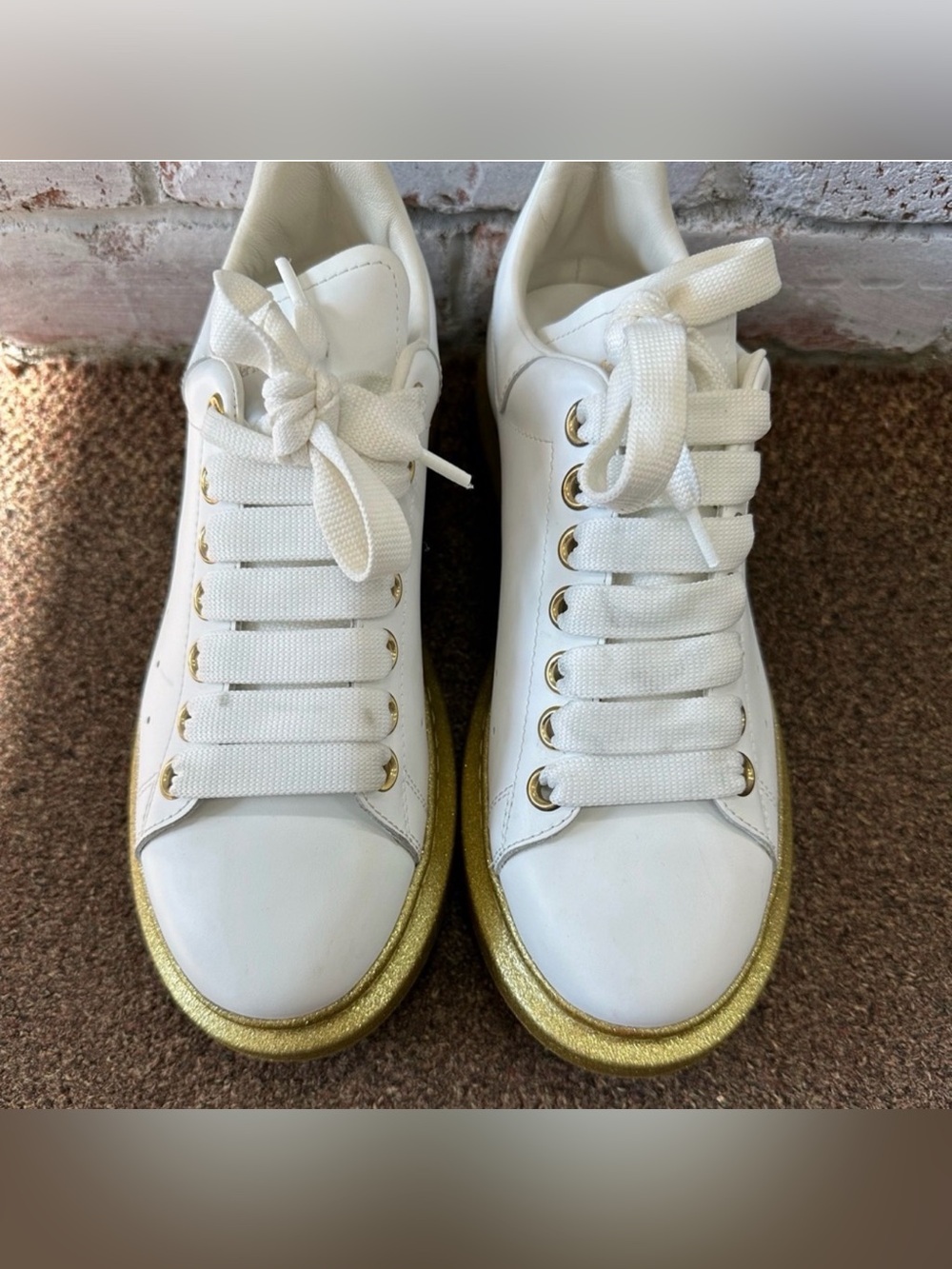 Gold & White Alexander McQueen sneakers EU 38 - Picture 2 of 5